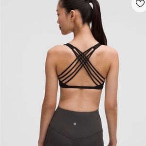 Lululemon | Free To Be Wild Bra A/B Cup | Sz 2 | Black | EUC